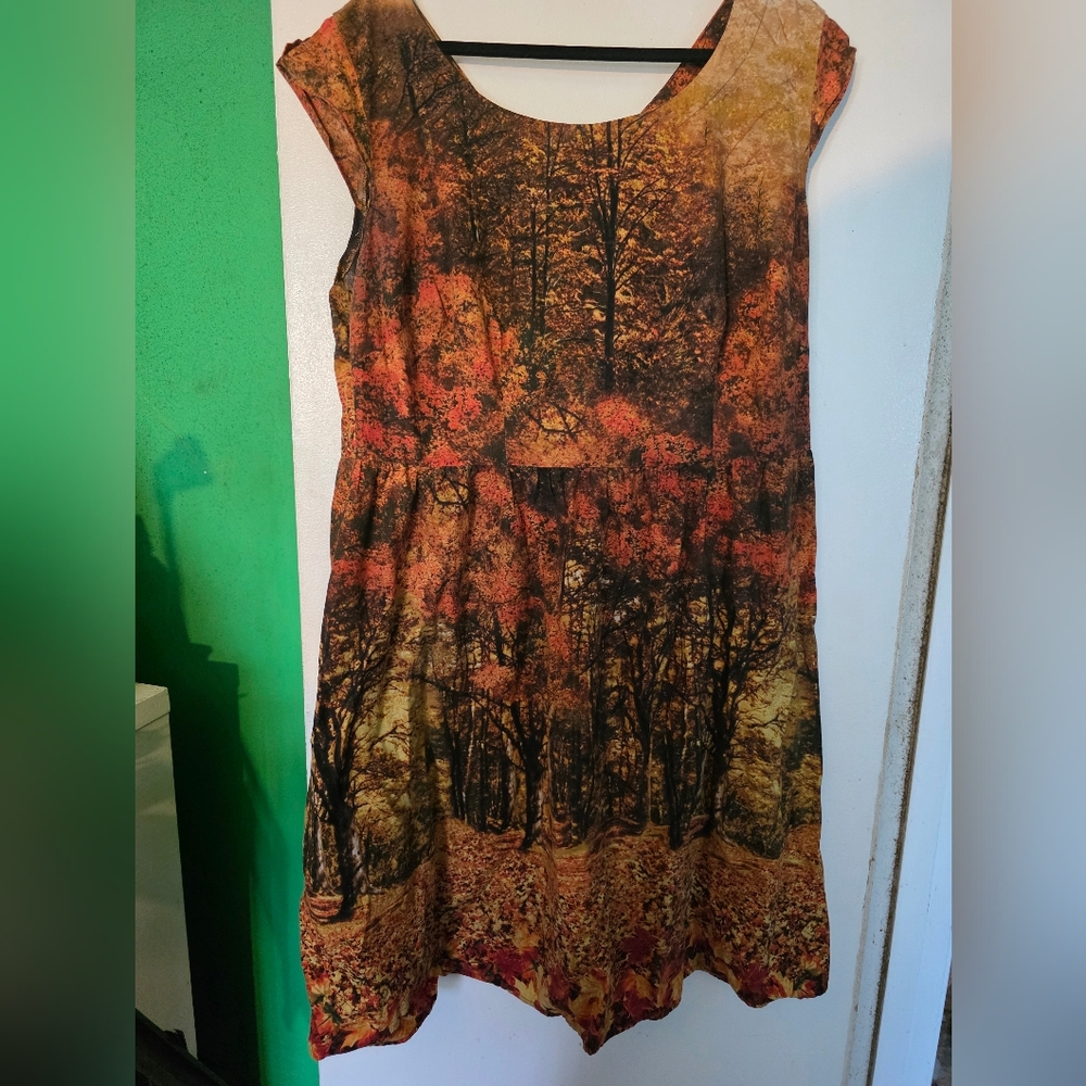 Retrolicious Autumnal Forest Midi Dress